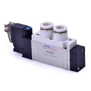 7V mágnesszelep -5/2 utú, monostabil, AC 220 V, gyors csat.:  d=4mm, vez.: 0,5m.