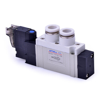 7V mágnesszelep -5/2 utú, bistabil, AC 220 V, gyors csat.:  d=4mm, vez.: 0,5m.
