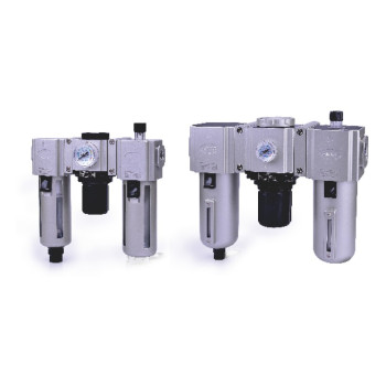 Csat:3/4 " , fél auto és man, mérővel, nyomást.: (1,5 -9bar), 5 mikron, ford., 